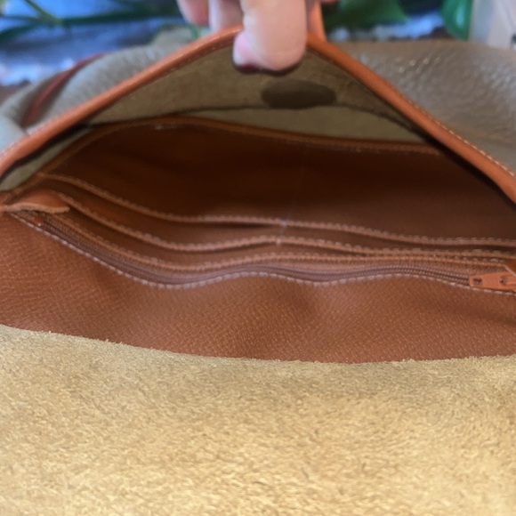 Dooney & Bourke Vintage Calvary Saddle Brown Leather Shoulder Bag - Picture 8 of 8